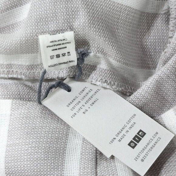 ZESTT Striped Organic Cotton Hooded Poncho With Tassels By Zestt Organics Big Ki - Picture 5 of 7